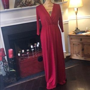 3/4 Sleeve floor length V neck Sip on Dress.